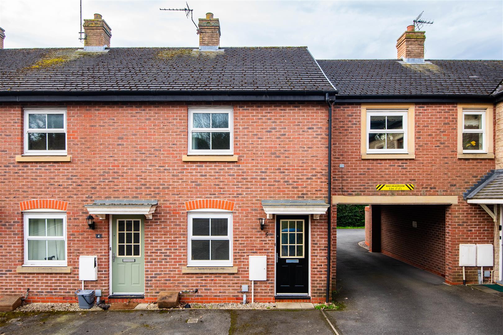 2 bed property in Squares Wood Close, Chorley
